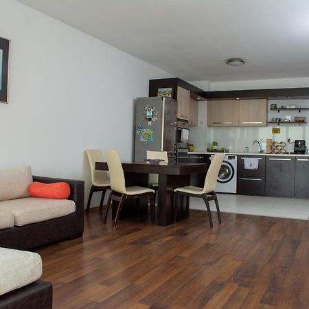 Central Apartment Mountain View Κάρλοβο Εξωτερικό φωτογραφία